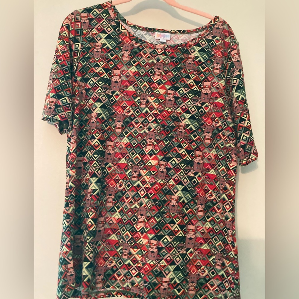 Like New Lularoe Reindeer Pattern Classic T Style Top Shirt Christmas